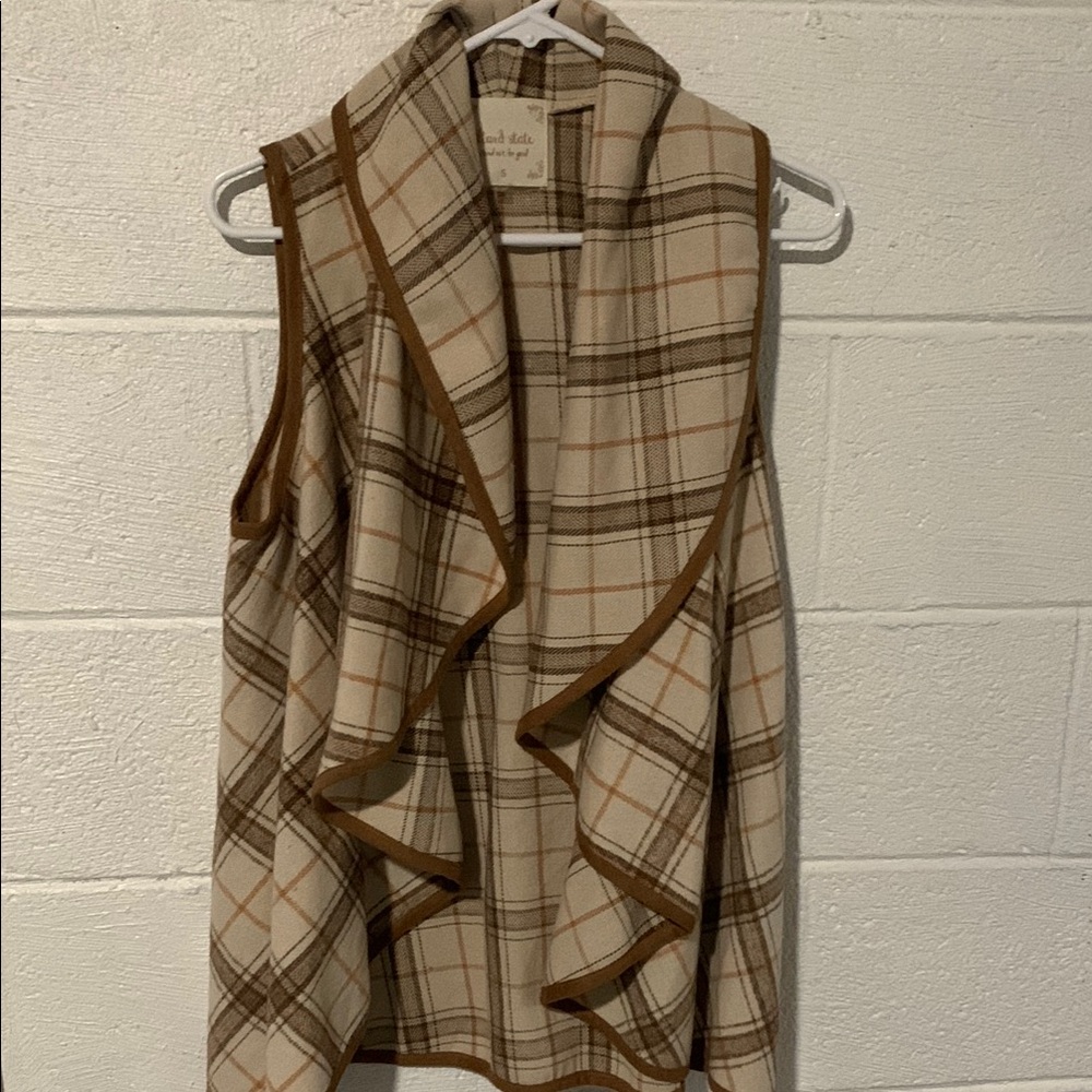 Altar'd State Cream and Brown Waterfall Vest